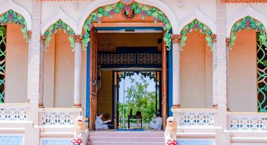 Cao Dai Holy Doors